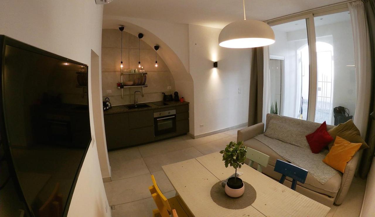 Apartamento Casa ABBATUZZU Acireale Exterior foto